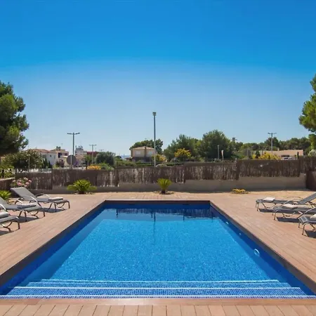 Anglesos Holiday home