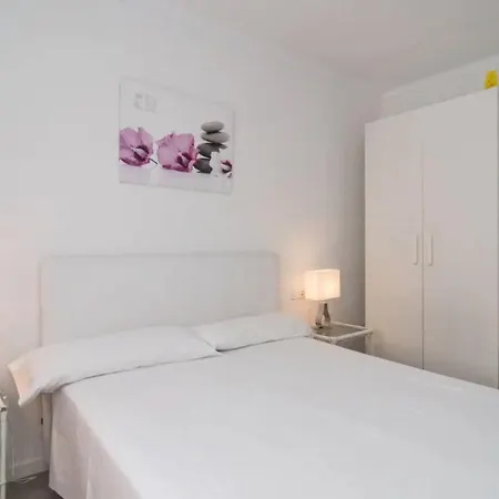 Holiday home Anglesos *